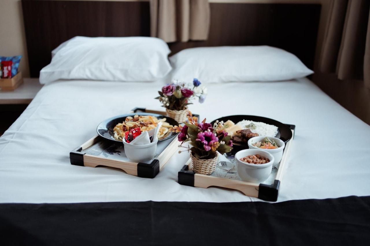 Paris Hotel By H Hoteis - Business Тагуатинга Екстериор снимка
